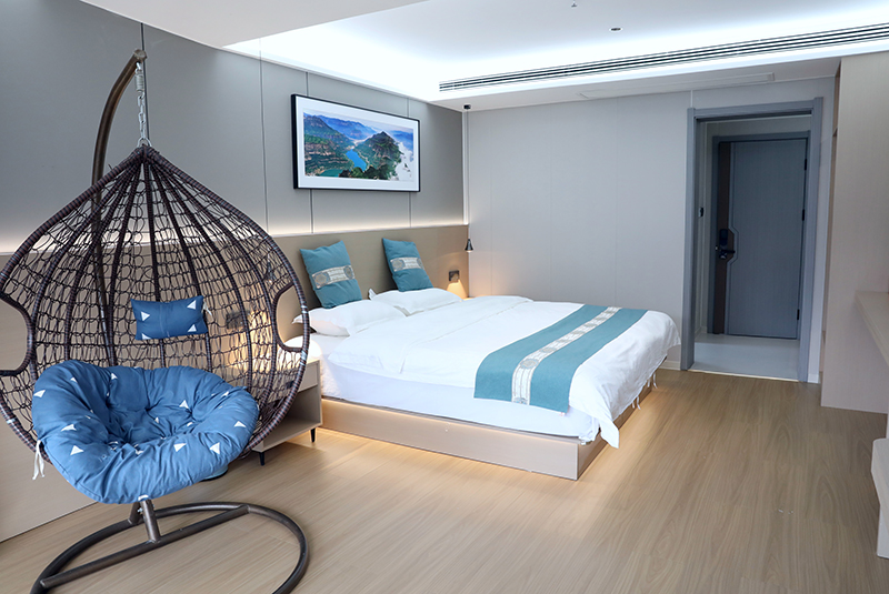 全屋智能全景大床房